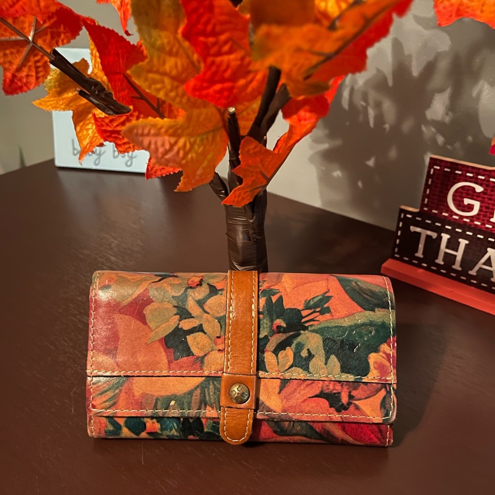 Patrick Nash leather snap closure wallet